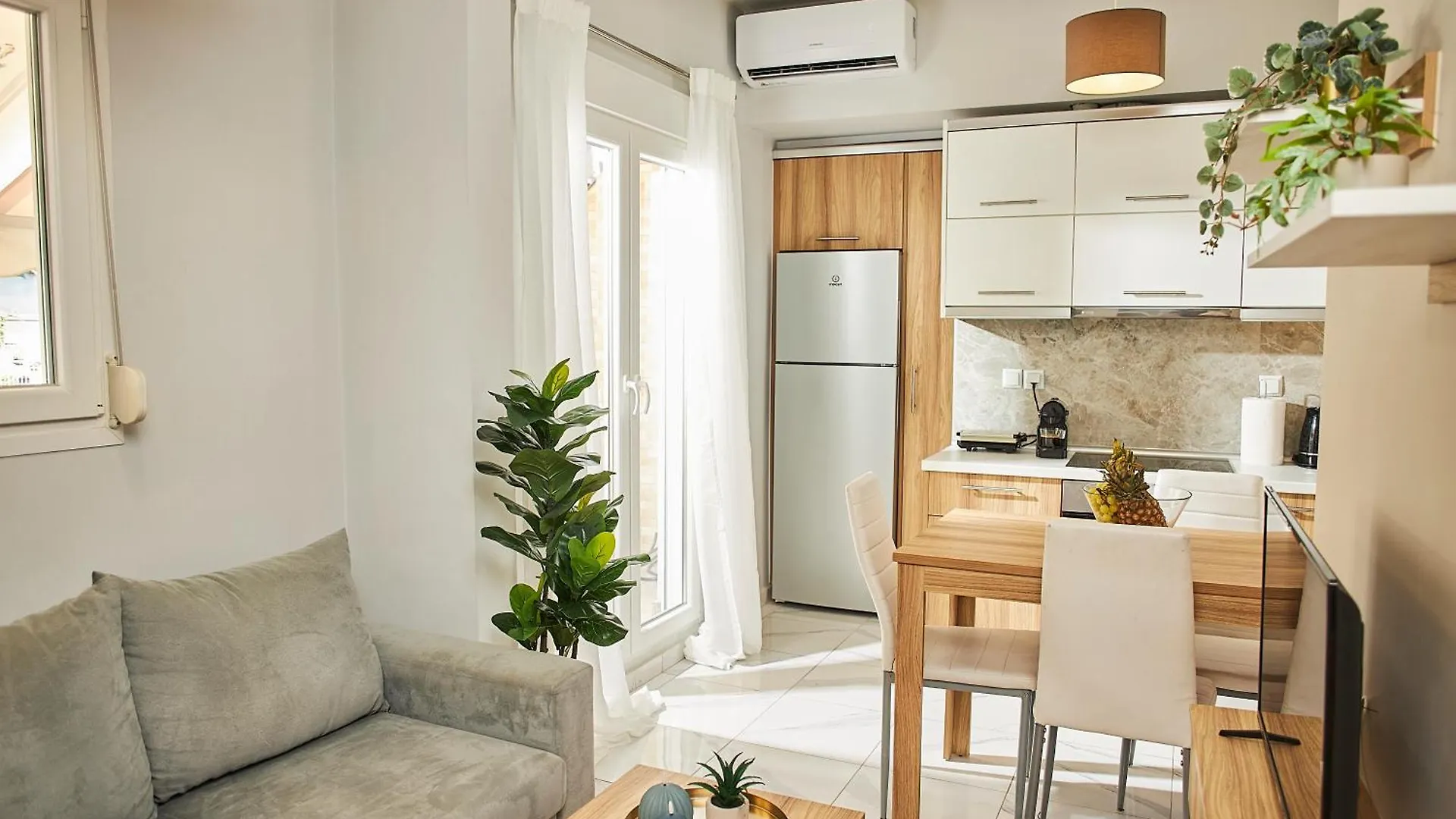 아파트 Gem Of Rotonda, City View Penthouse By Binobi! 테살로니키